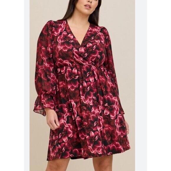 torrid Dresses & Skirts - Torrid Babydoll Floral Dress Rose Print Sheer Long Sleeve Sz 2 Whimsigoth Fairy